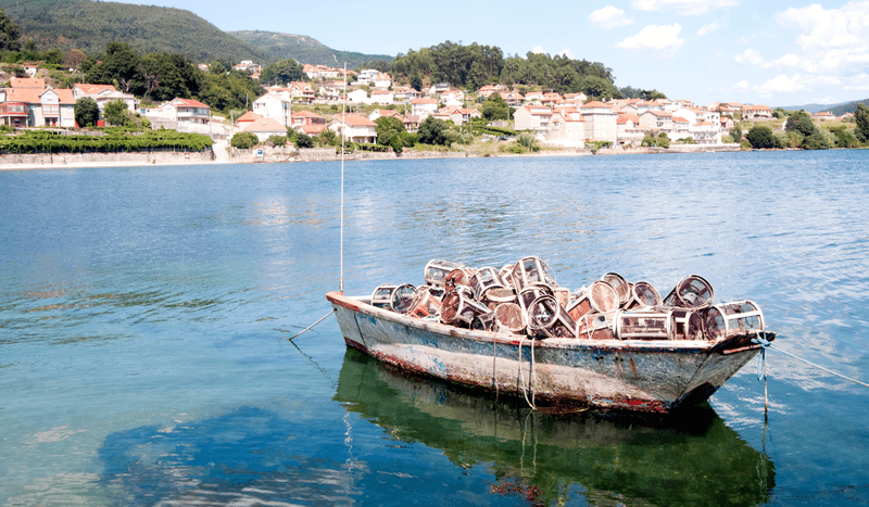 galicia boat fishing